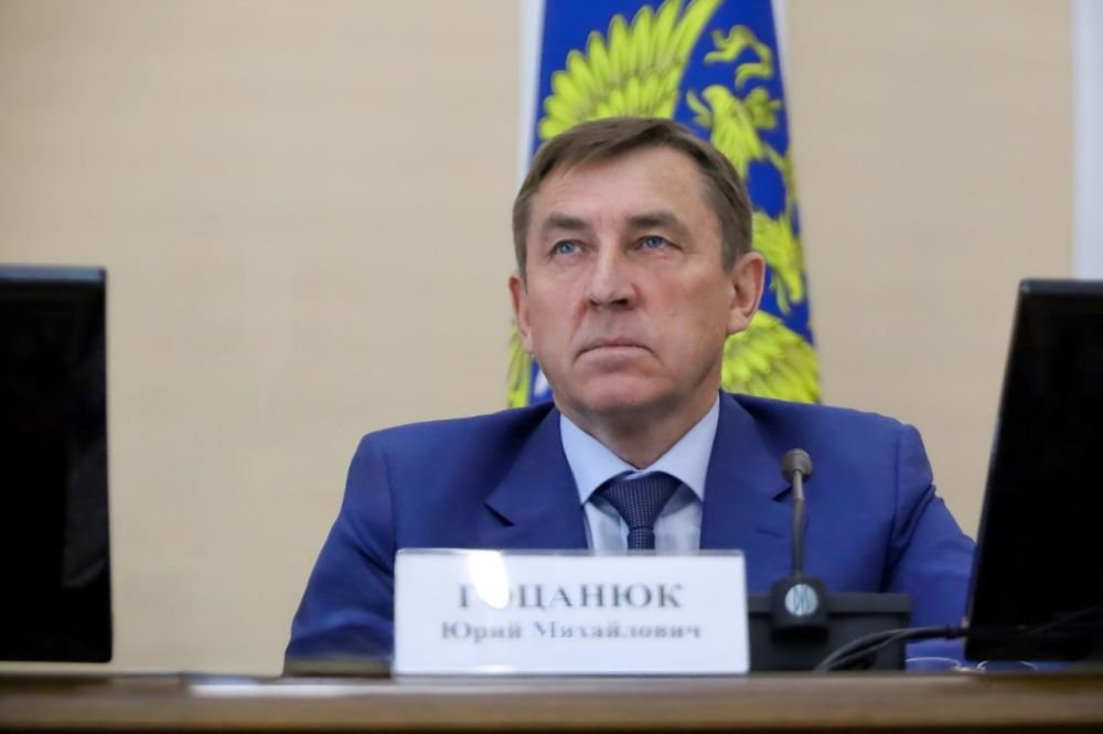 Юрий Гоцанюк: Правительство Крыма усилит контроль за использованием финансовых средств, направленных на развитие ключевых отраслей экономики – сельского хозяйства и курортно-туристической сферы Юрий Гоцанюк: Правительство Крыма усилит контроль за использованием финансовых средств, направленных на развитие ключевых отраслей экономики – сельского хозяйства и курортно-туристической сферы