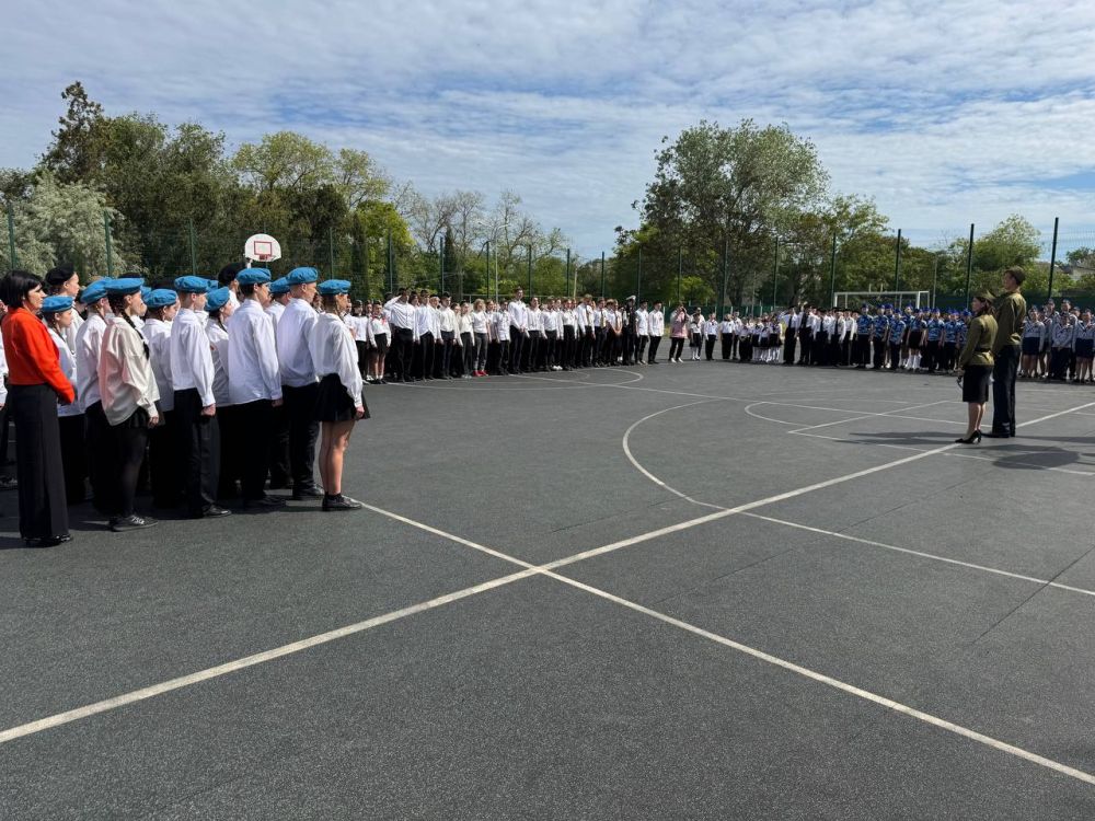 Александр Дудинов: В Черноморском районе прошел «Смотр строя и песни», посвященный 80-летию Победы в Великой Отечественной войне