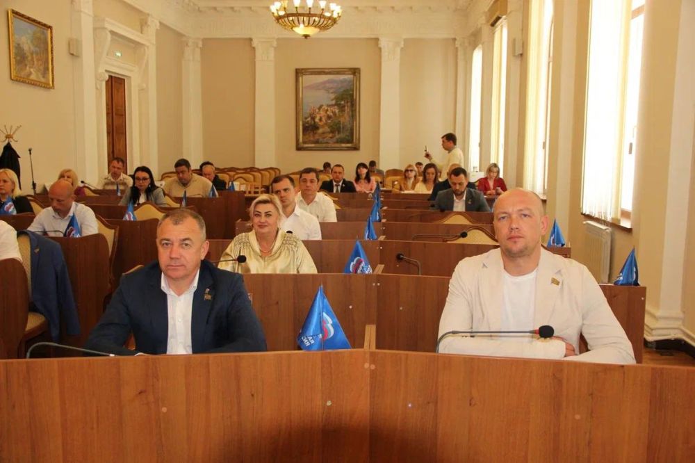Константин Шимановский: Состоялась 12-я очередная сессия Ялтинского городского совета Константин Шимановский: Состоялась 12-я очередная сессия Ялтинского городского совета