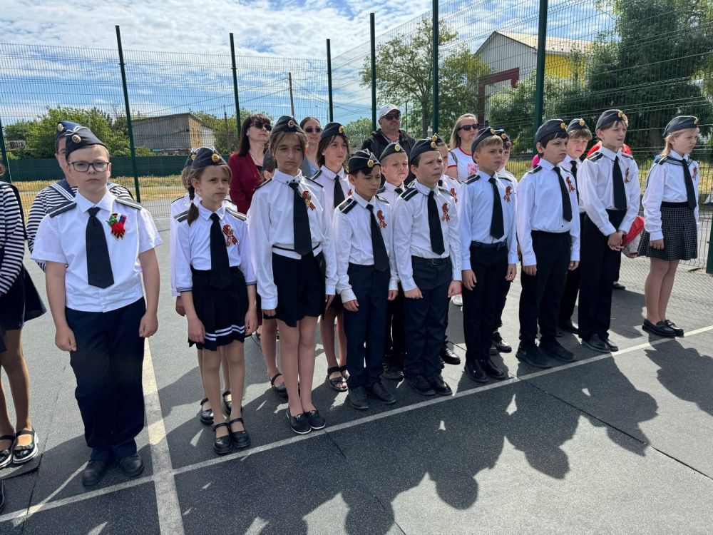 Александр Дудинов: В Черноморском районе прошел «Смотр строя и песни», посвященный 80-летию Победы в Великой Отечественной войне Александр Дудинов: В Черноморском районе прошел «Смотр строя и песни», посвященный 80-летию Победы в Великой Отечественной войне