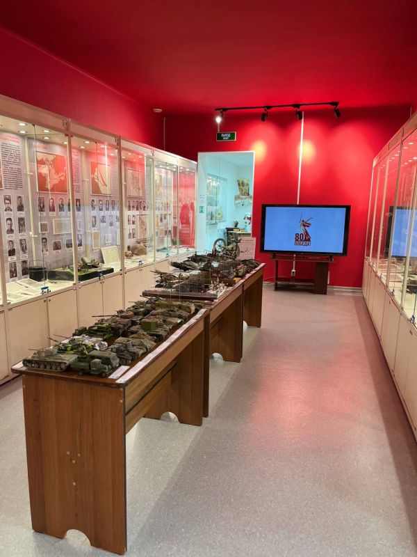 Продолжаем инфотур Минтуризма Крыма для экскурсоводов по Черноморскому району Продолжаем инфотур Минтуризма Крыма для экскурсоводов по Черноморскому району