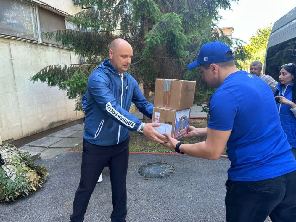 Жители Керчи объединившись, оказывают поддержку военнослужащим, находящимся в зоне специальной военной операции Жители Керчи объединившись, оказывают поддержку военнослужащим, находящимся в зоне специальной военной операции