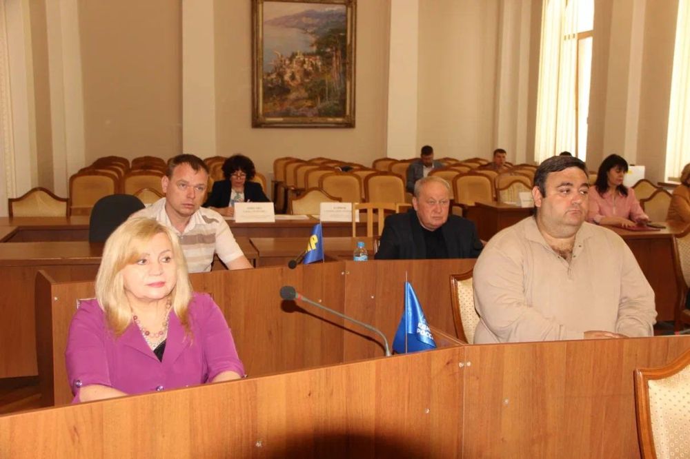Константин Шимановский: Состоялась 12-я очередная сессия Ялтинского городского совета Константин Шимановский: Состоялась 12-я очередная сессия Ялтинского городского совета