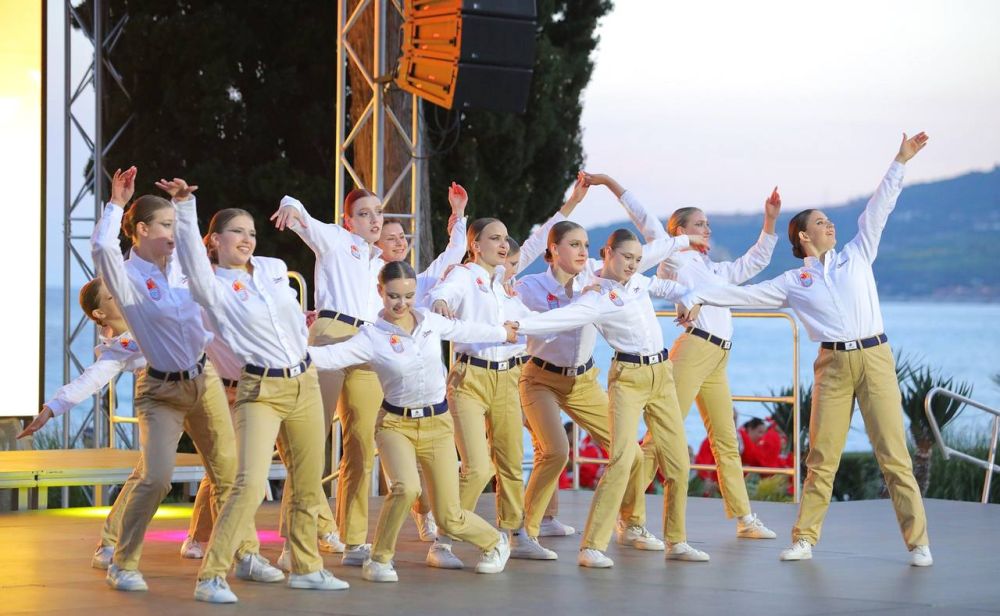 Победители конкурса «Живая классика» выступят на Красной площади Победители конкурса «Живая классика» выступят на Красной площади