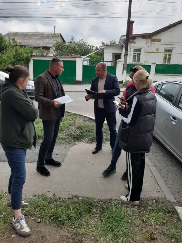 Заместители главы администрации крымской столицы Михаила Афанасьева продолжают встречи с председателями многоквартирных домов Симферополя Заместители главы администрации крымской столицы Михаила Афанасьева продолжают встречи с председателями многоквартирных домов Симферополя
