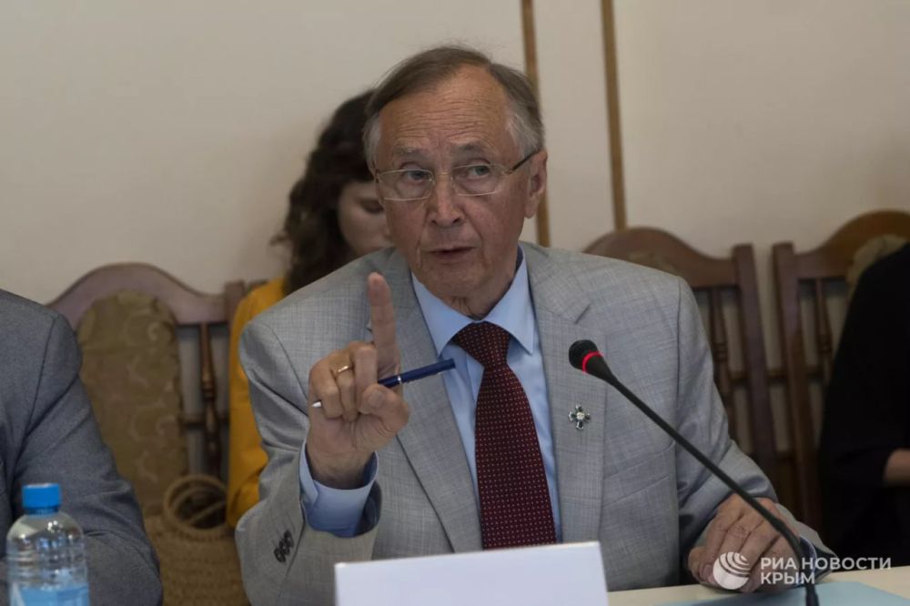 Власти Крыма и народные артисты России обсудили проблемы развития культуры в стране Власти Крыма и народные артисты России обсудили проблемы развития культуры в стране