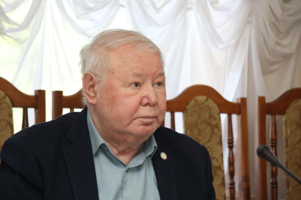 В Крыму обсудили защиту духовных ценностей и культуру как национальный приоритет В Крыму обсудили защиту духовных ценностей и культуру как национальный приоритет