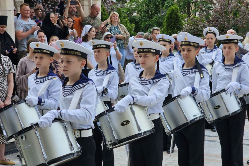 Власти Крыма приняли участие в торжествах в День крещения святого равноапостольного великого князя Владимира Власти Крыма приняли участие в торжествах в День крещения святого равноапостольного великого князя Владимира