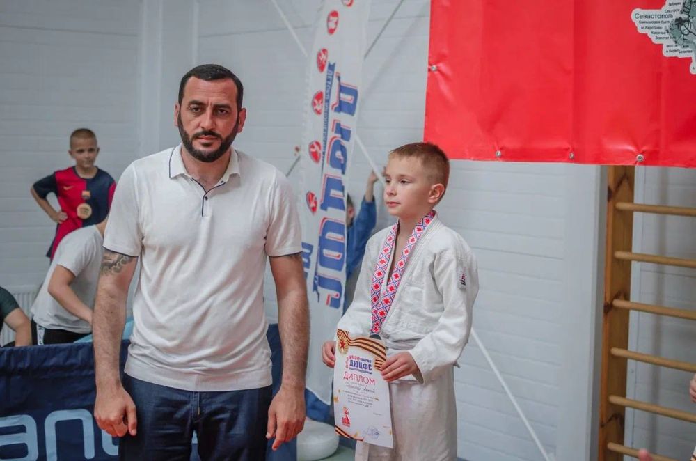 Константин Шимановский: В рамках партийного проекта «Единой России» - «Выбор сильных» прошли соревнования по дзюдо «Барс Крым» среди мальчиков 2014-2017 г.р Константин Шимановский: В рамках партийного проекта «Единой России» - «Выбор сильных» прошли соревнования по дзюдо «Барс Крым» среди мальчиков 2014-2017 г.р