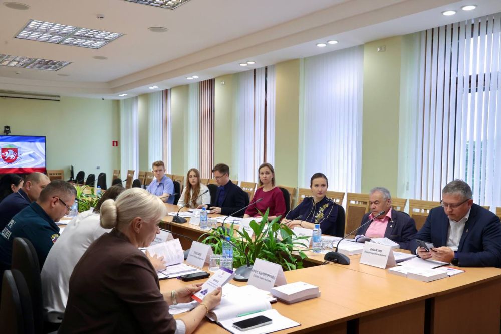 В Государственном Совете Республики Крым выступили с инициативой, направленной на повышение безопасности отдыхающих на пляжах В Государственном Совете Республики Крым выступили с инициативой, направленной на повышение безопасности отдыхающих на пляжах
