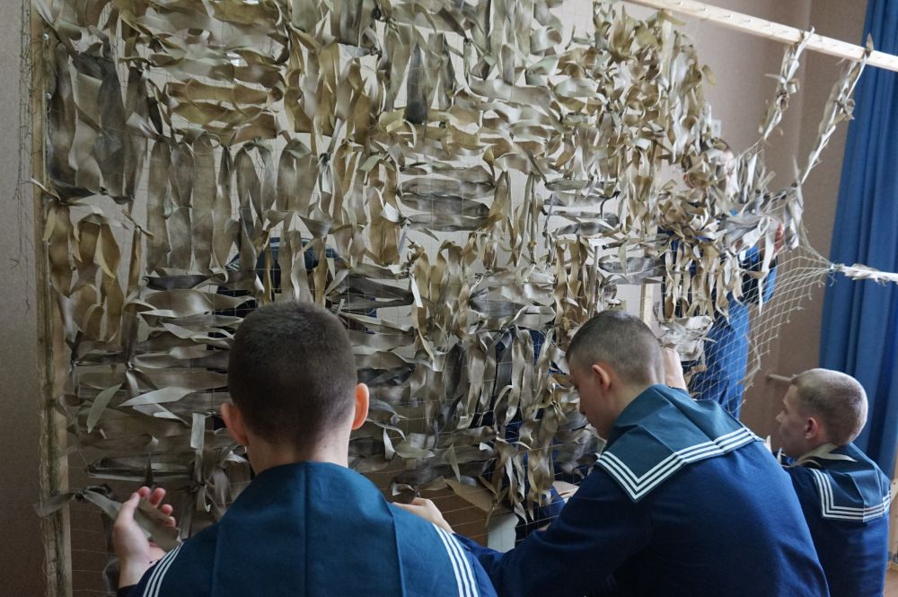 Воспитанники Севастопольского филиала НВМУ оказывают поддержку фронту Воспитанники Севастопольского филиала НВМУ оказывают поддержку фронту