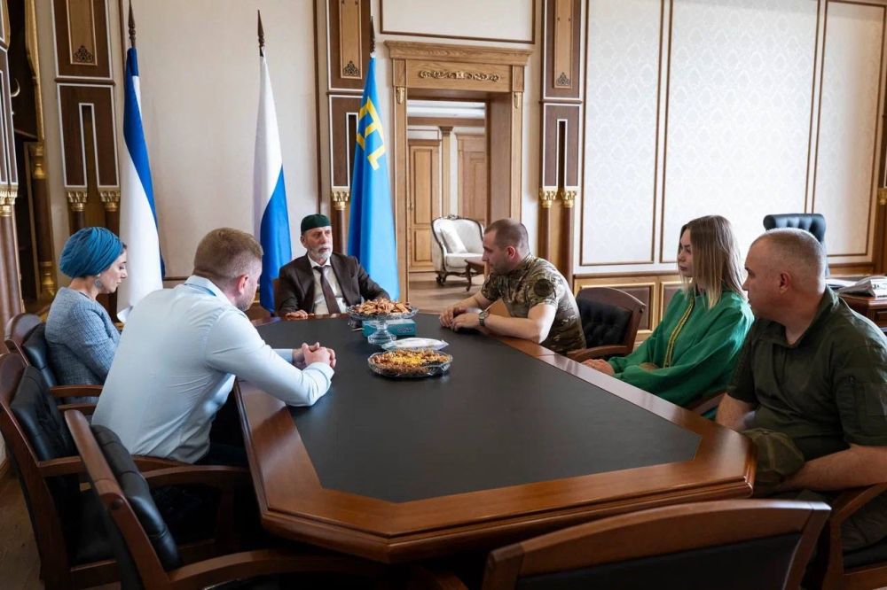 В рамках поддержки защитников Родины — военнослужащих СВО, Духовное управление мусульман Крыма и Севастополя, передало современный автомобиль военным, находящимся на передовой В рамках поддержки защитников Родины — военнослужащих СВО, Духовное управление мусульман Крыма и Севастополя, передало современный автомобиль военным, находящимся на передовой