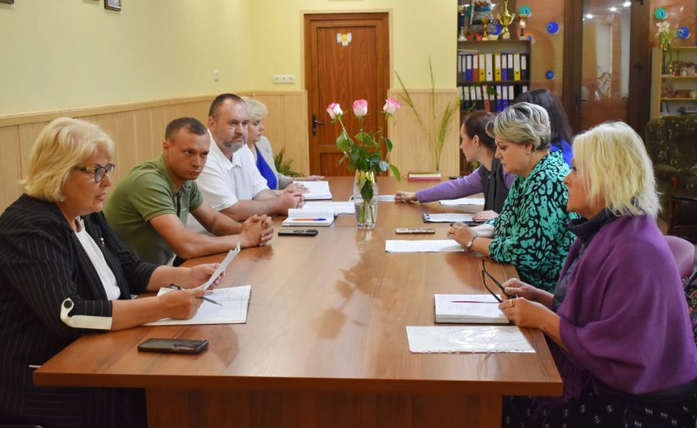 Галина Огнёва: Рабочий выезд в пгт Партенит Галина Огнёва: Рабочий выезд в пгт Партенит