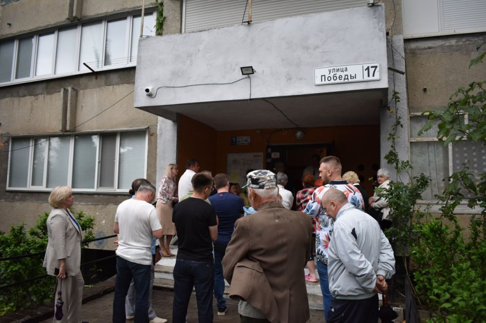 Галина Огнёва: Рабочий выезд в пгт Партенит Галина Огнёва: Рабочий выезд в пгт Партенит