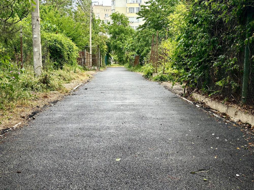 Владимир Немцев: Между домами №48 и №54 по улице Тараса Шевченко отремонтировали пешеходную дорожку Владимир Немцев: Между домами №48 и №54 по улице Тараса Шевченко отремонтировали пешеходную дорожку