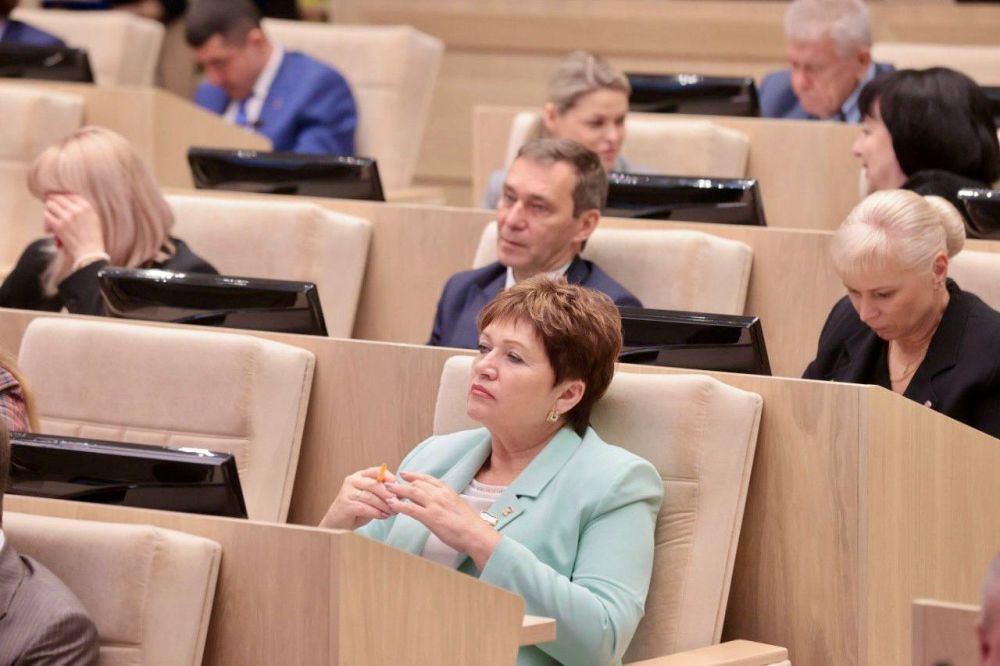 Парламент Крыма принял в первом чтении ряд законопроектов, направленных на приведение регионального законодательства в соответствие с федеральными нормами в сфере культуры и архивного дела Парламент Крыма принял в первом чтении ряд законопроектов, направленных на приведение регионального законодательства в соответствие с федеральными нормами в сфере культуры и архивного дела