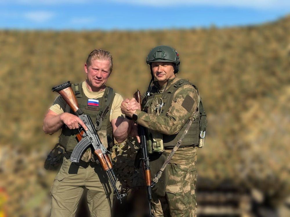 Константин Шимановский: Навестили наших защитников сводной группы 1-роты 11-го батальона «БАРС-Крым», которые находятся на закреплённых позициях по защите республики Константин Шимановский: Навестили наших защитников сводной группы 1-роты 11-го батальона «БАРС-Крым», которые находятся на закреплённых позициях по защите республики