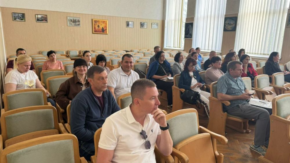 Сергей Петелин: Сегодня принял участие в заседании межведомственной рабочей группы по вопросам труда и заработной платы Сергей Петелин: Сегодня принял участие в заседании межведомственной рабочей группы по вопросам труда и заработной платы