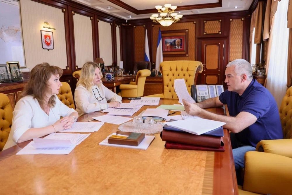 Ольга Торубарова: В ходе рабочей встречи Глава Республики Крым Сергей Валерьевич Аксёнов поставил следующие задачи: Ольга Торубарова: В ходе рабочей встречи Глава Республики Крым Сергей Валерьевич Аксёнов поставил следующие задачи: