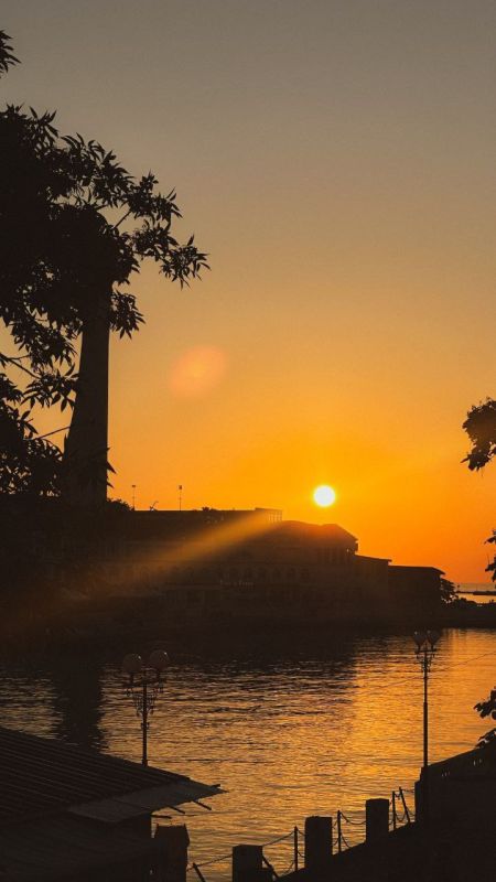 Мария Литовко: Маршрут выходного дня. Севастополь прекрасен в любое время года, но особенно очарователен на заходе солнца Мария Литовко: Маршрут выходного дня. Севастополь прекрасен в любое время года, но особенно очарователен на заходе солнца