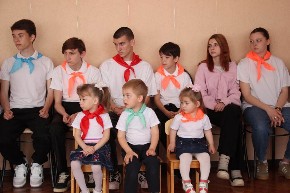 В преддверии Международного дня защиты детей юные подопечные керченского центра психолого-педагогической, медицинской и социальной помощи окружены особым вниманием и приятными сюрпризами В преддверии Международного дня защиты детей юные подопечные керченского центра психолого-педагогической, медицинской и социальной помощи окружены особым вниманием и приятными сюрпризами
