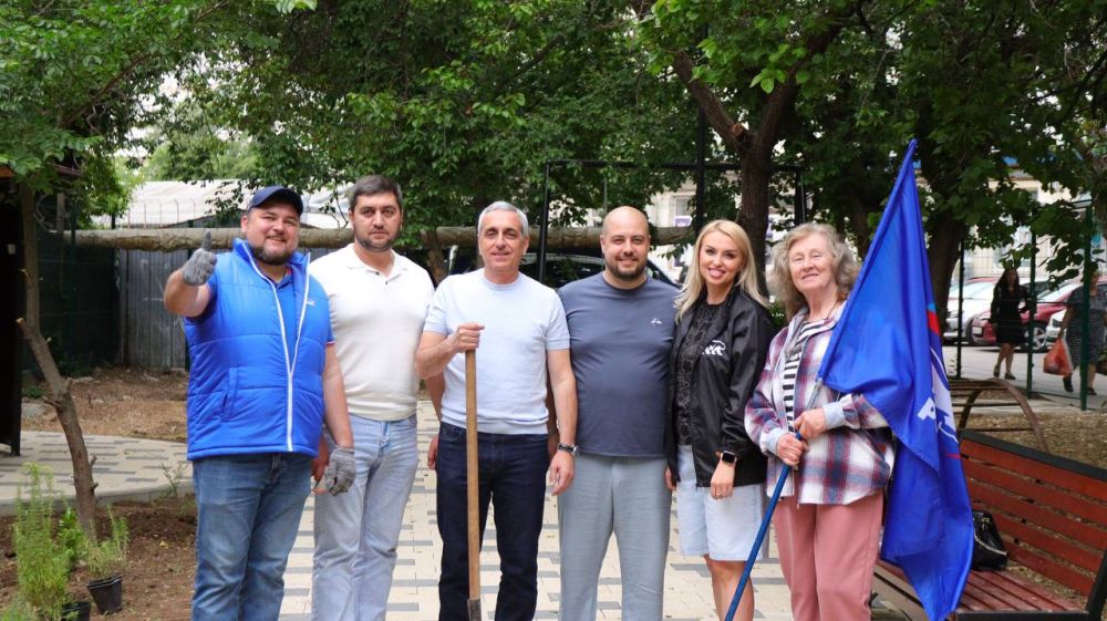 Анастасия Гридчина: В селе Белоглинка Симферопольского района состоялся субботник, организованный в рамках республиканской экологической акции «Чистый Крым», инициированной Председателем Государственного Совета Республики... Анастасия Гридчина: В селе Белоглинка Симферопольского района состоялся субботник, организованный в рамках республиканской экологической акции «Чистый Крым», инициированной Председателем Государственного Совета Республики...