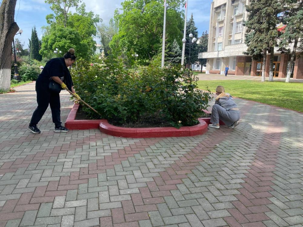 Керчь присоединилась к акции в рамках проекта «Чистый Крым» Керчь присоединилась к акции в рамках проекта «Чистый Крым»