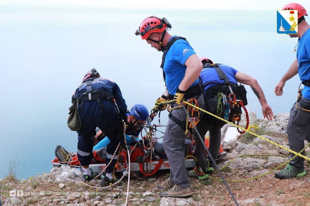 23 человека спасенных в горах