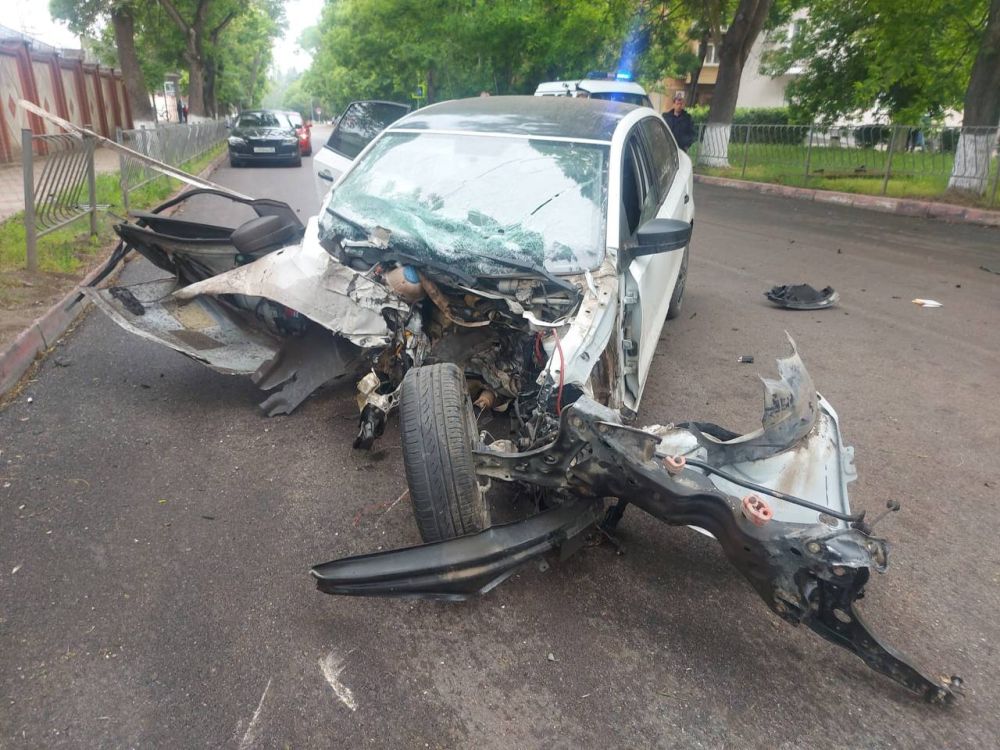 В Керчи водитель иномарки разбился насмерть