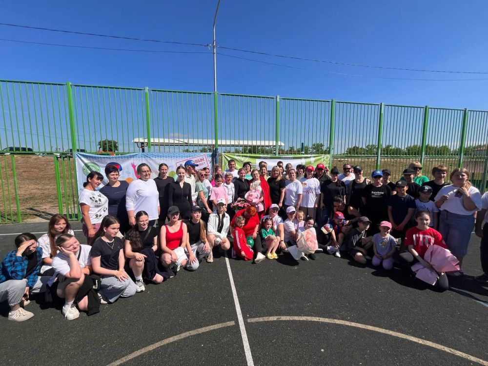 Министр спорта Республики Крым Ольга Торубарова провела традиционную утреннюю зарядку на спортивной площадке села Шевченково Бахчисарайского района