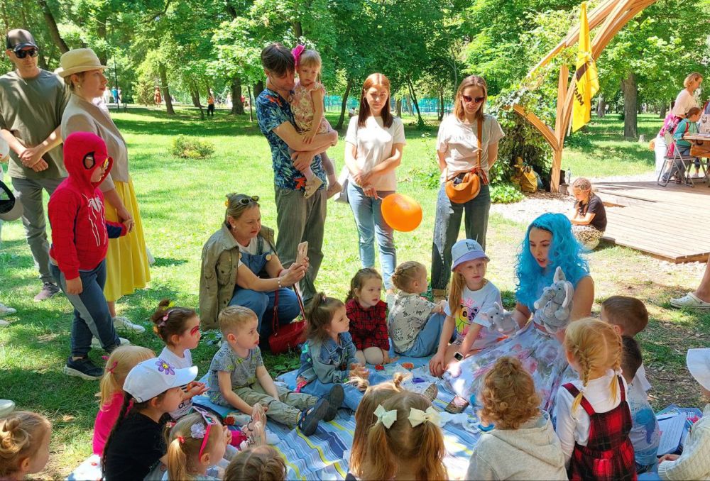 Особое внимание сегодня детям! Особое внимание сегодня детям!