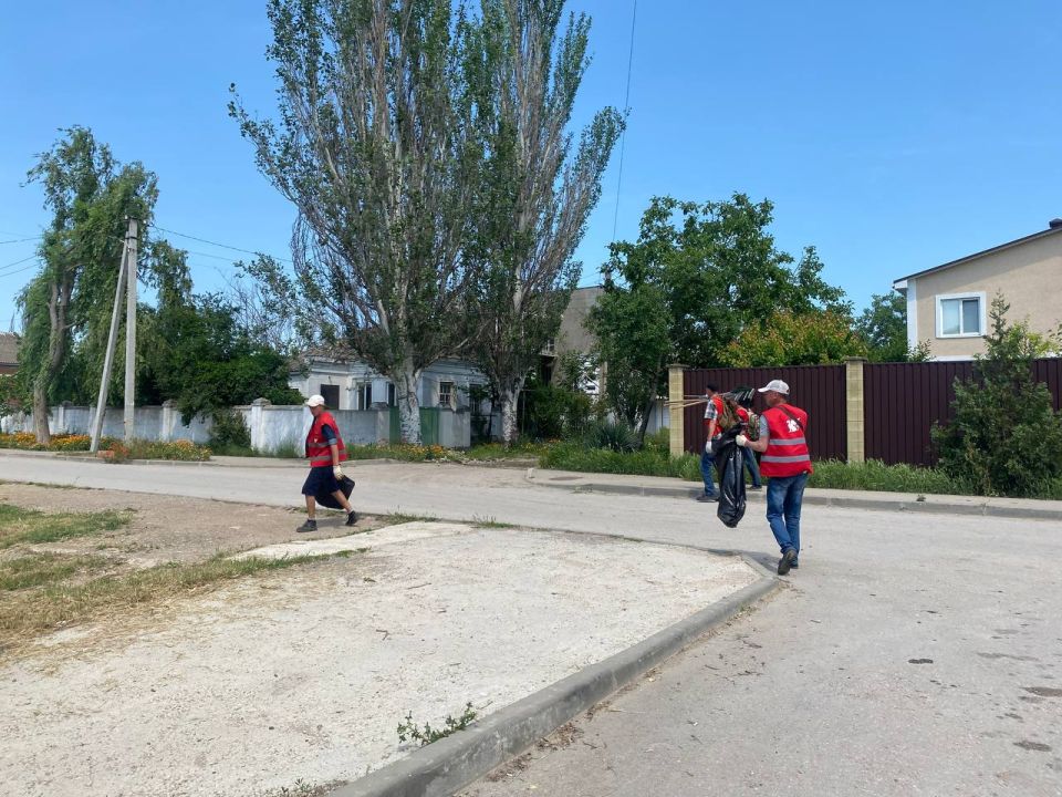 Ежедневно в Керчи выполняется работа по наведению порядка Ежедневно в Керчи выполняется работа по наведению порядка