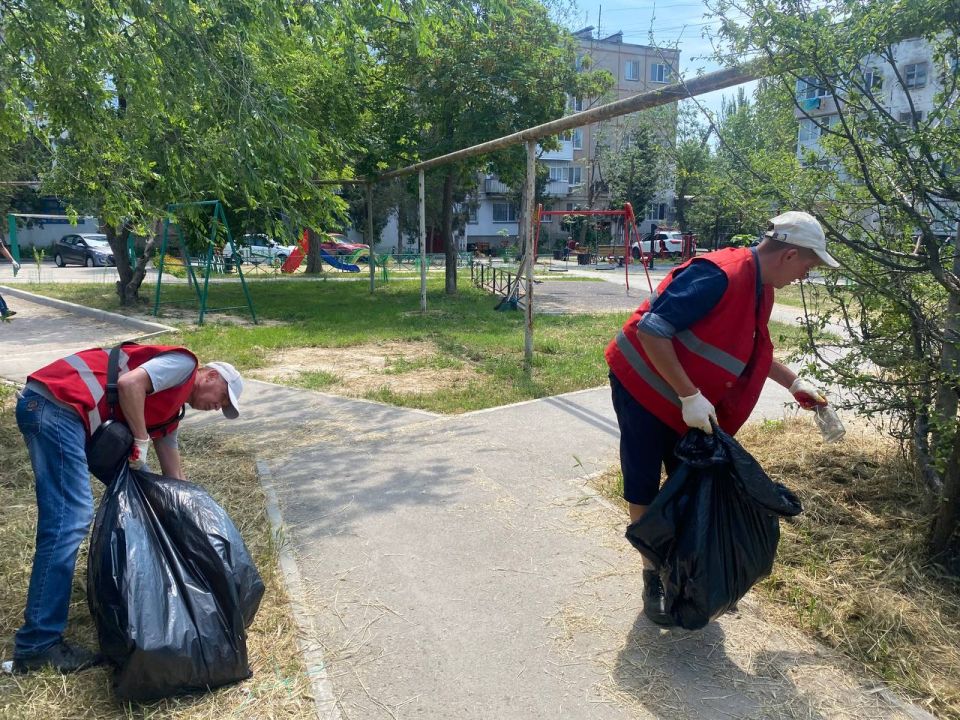 Ежедневно в Керчи выполняется работа по наведению порядка Ежедневно в Керчи выполняется работа по наведению порядка