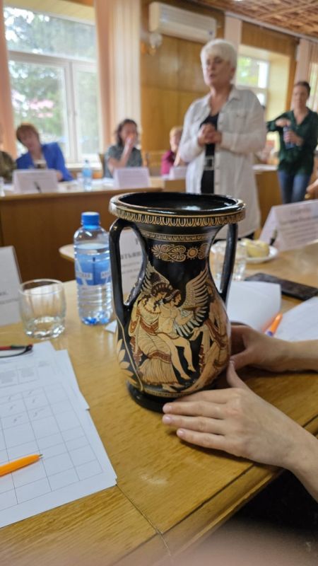 Богата талантами крымская земля: на полуострове завершился конкурс сувенирной продукции Богата талантами крымская земля: на полуострове завершился конкурс сувенирной продукции