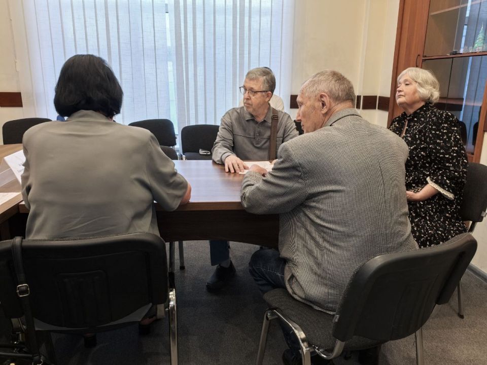 Екатерина Алтабаева: Провела личный приём граждан на площадке регионального отделения общественной приёмной Председателя Партии «Единая Россия» Д. А. Медведева в Севастополе Екатерина Алтабаева: Провела личный приём граждан на площадке регионального отделения общественной приёмной Председателя Партии «Единая Россия» Д. А. Медведева в Севастополе
