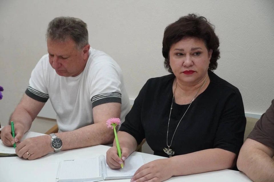 Ольга Торубарова: Провела заседание конкурсной комиссии по рассмотрению кандидатов в члены Общественного Совета при Министерстве спорта Республики Крым Ольга Торубарова: Провела заседание конкурсной комиссии по рассмотрению кандидатов в члены Общественного Совета при Министерстве спорта Республики Крым