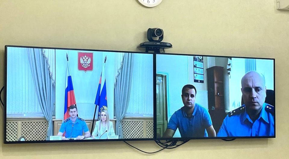 Первый заместитель прокурора Крыма Дмитрий Егоров провел прием предпринимателей Первый заместитель прокурора Крыма Дмитрий Егоров провел прием предпринимателей