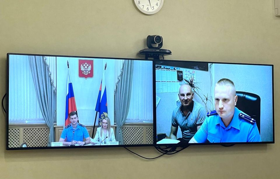 Первый заместитель прокурора Крыма Дмитрий Егоров провел прием предпринимателей Первый заместитель прокурора Крыма Дмитрий Егоров провел прием предпринимателей