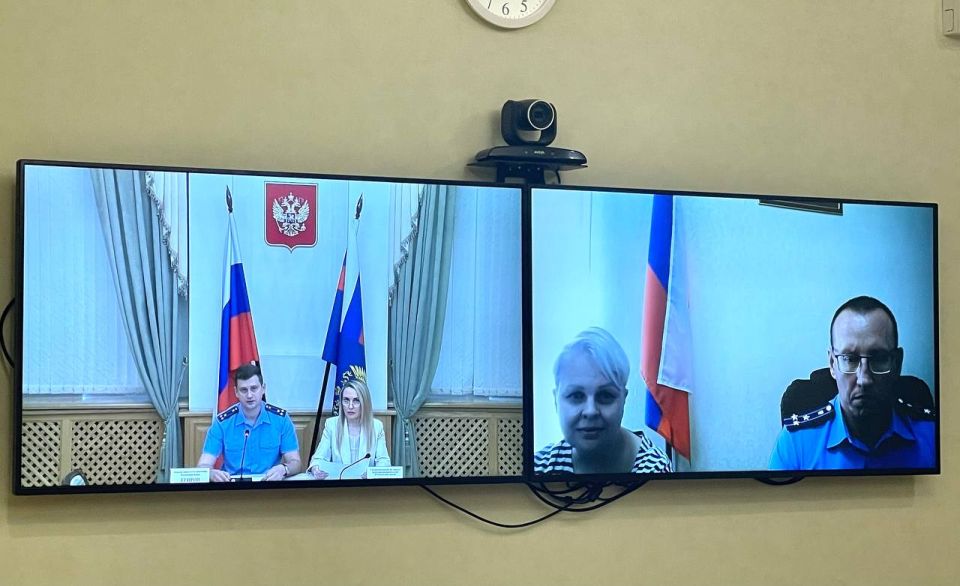 Первый заместитель прокурора Крыма Дмитрий Егоров провел прием предпринимателей Первый заместитель прокурора Крыма Дмитрий Егоров провел прием предпринимателей