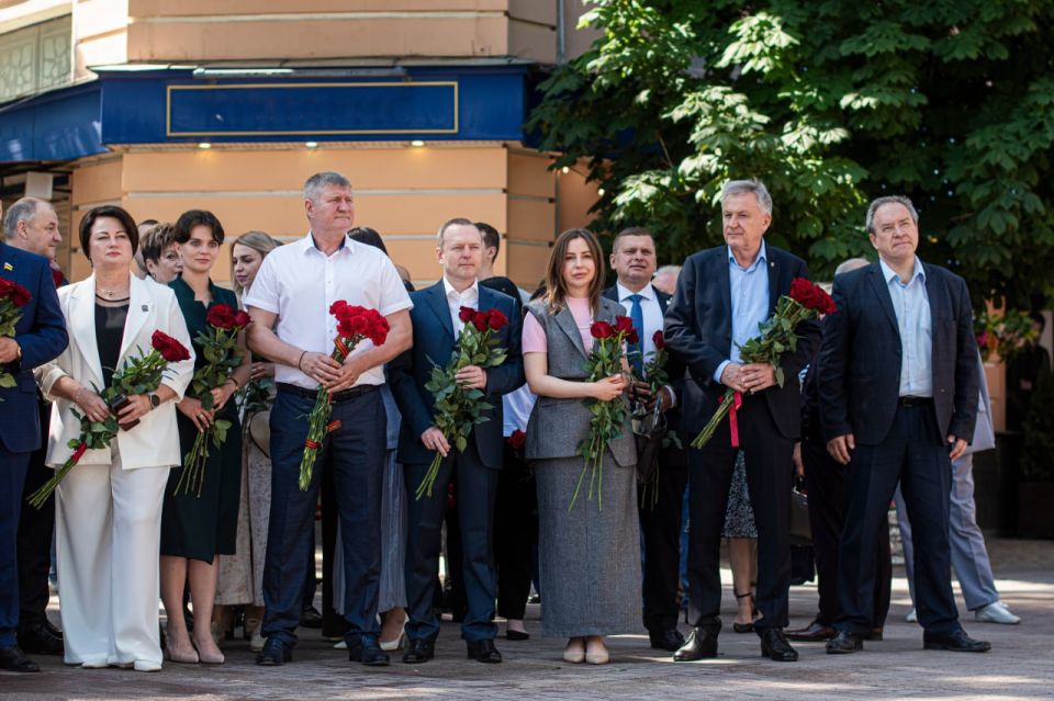В Симферополе открыли XVIII Международный фестиваль «Великое русское слово»! В Симферополе открыли XVIII Международный фестиваль «Великое русское слово»!