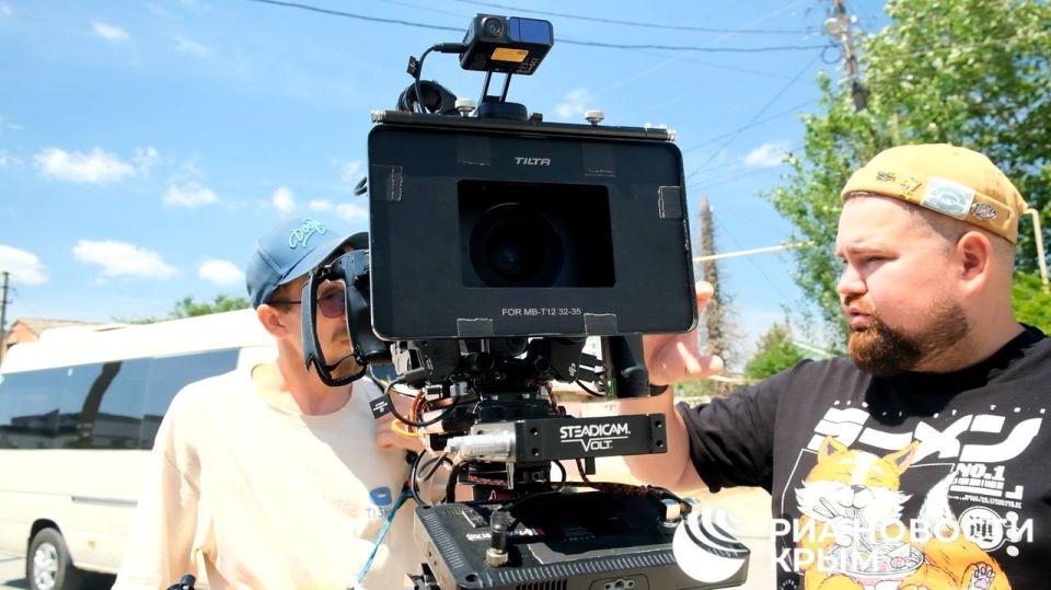 "Новая земля": в Керчи снимают сериал о новых регионах России "Новая земля": в Керчи снимают сериал о новых регионах России