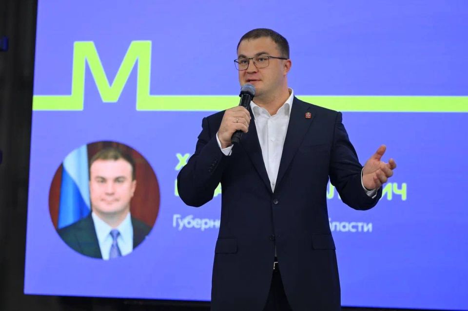 Алексей Зинченко: Первый день Всероссийского семинар-совещания руководителей, реализующих молодежную политику, начался в Омске Алексей Зинченко: Первый день Всероссийского семинар-совещания руководителей, реализующих молодежную политику, начался в Омске