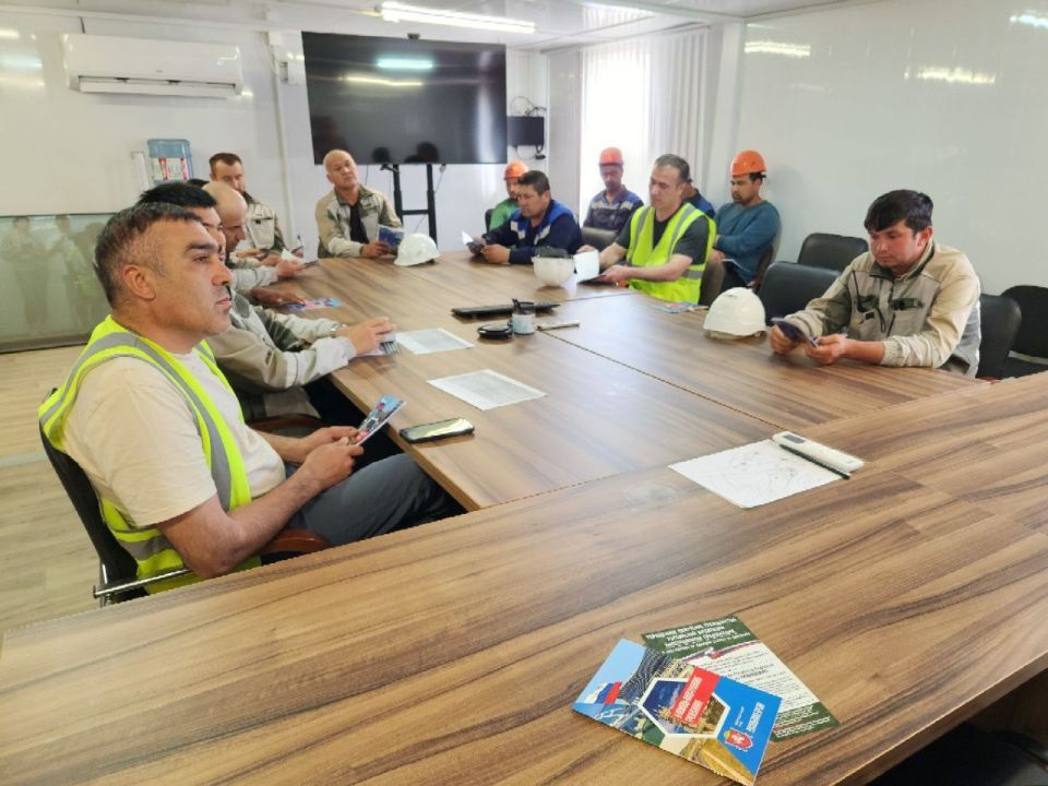 В Ялте прошла информационно-разъяснительная работа с иностранными гражданами В Ялте прошла информационно-разъяснительная работа с иностранными гражданами