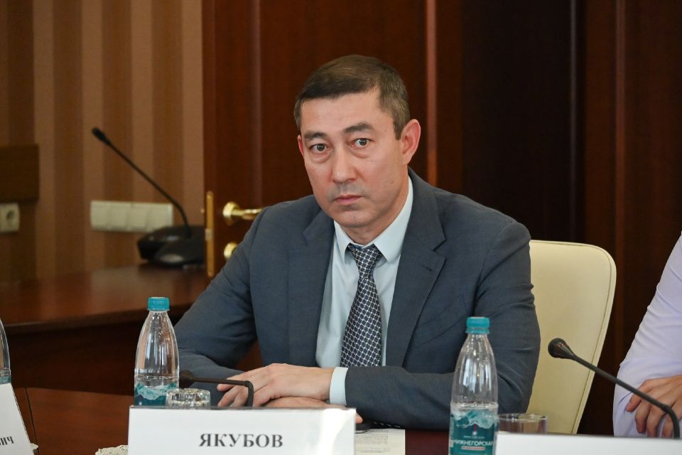 В Крыму подписано соглашение о проведении конкурса по финансовой грамотности среди студентов вузов «Знатоки финансового рынка» В Крыму подписано соглашение о проведении конкурса по финансовой грамотности среди студентов вузов «Знатоки финансового рынка»