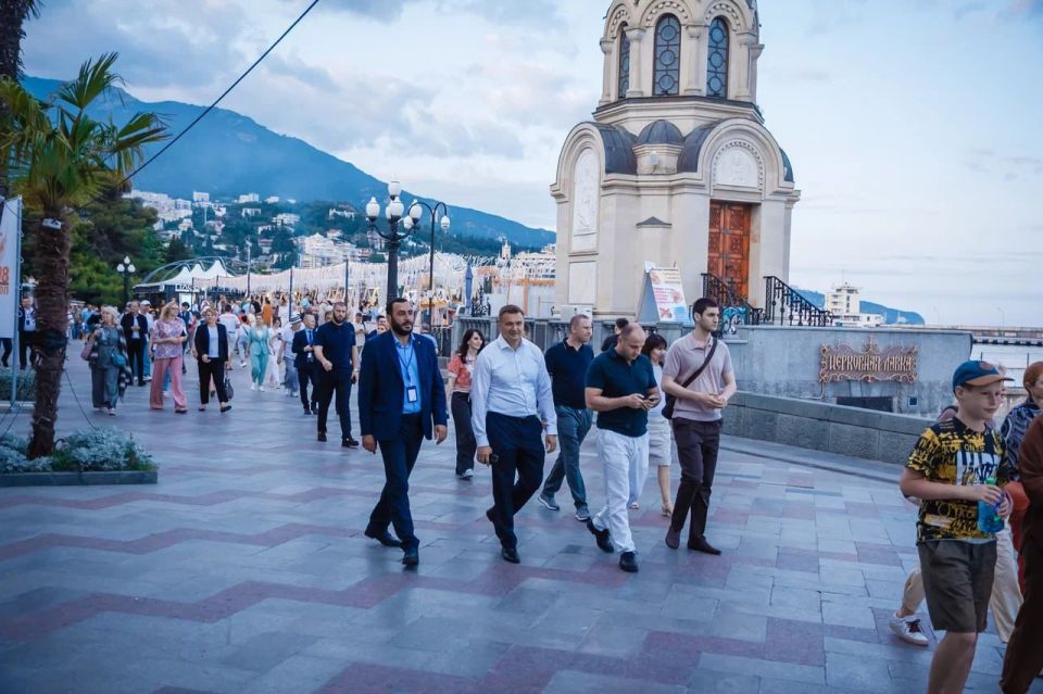 Янина Павленко: Подготовили насыщенную программу для наших иностранных гостей, делегатов Международной конференции городов Евразии «Потенциал туризма – ставка на наследие» Янина Павленко: Подготовили насыщенную программу для наших иностранных гостей, делегатов Международной конференции городов Евразии «Потенциал туризма – ставка на наследие»