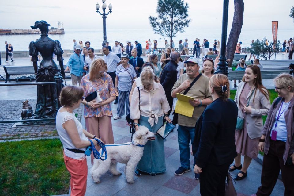 Янина Павленко: Подготовили насыщенную программу для наших иностранных гостей, делегатов Международной конференции городов Евразии «Потенциал туризма – ставка на наследие» Янина Павленко: Подготовили насыщенную программу для наших иностранных гостей, делегатов Международной конференции городов Евразии «Потенциал туризма – ставка на наследие»