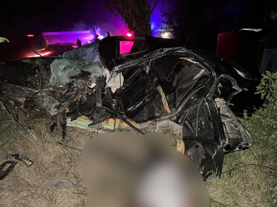 В Советском районе легковушка столкнулась с автобусом В Советском районе легковушка столкнулась с автобусом