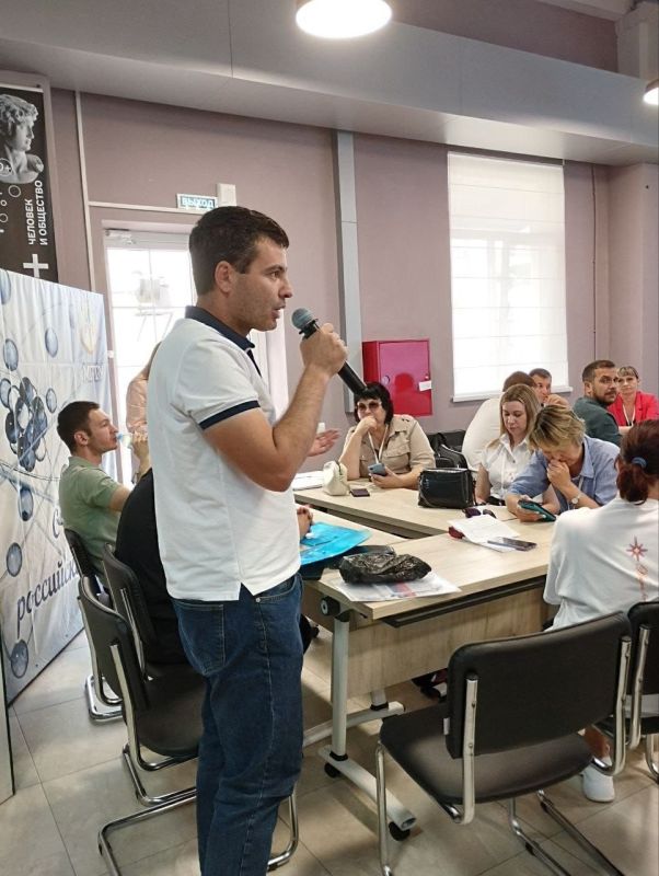 Сотрудники Госкомнаца Крыма приняли участие в обучающем семинаре «Реализация государственной национальной политики в субъектах Российской Федерации» Сотрудники Госкомнаца Крыма приняли участие в обучающем семинаре «Реализация государственной национальной политики в субъектах Российской Федерации»