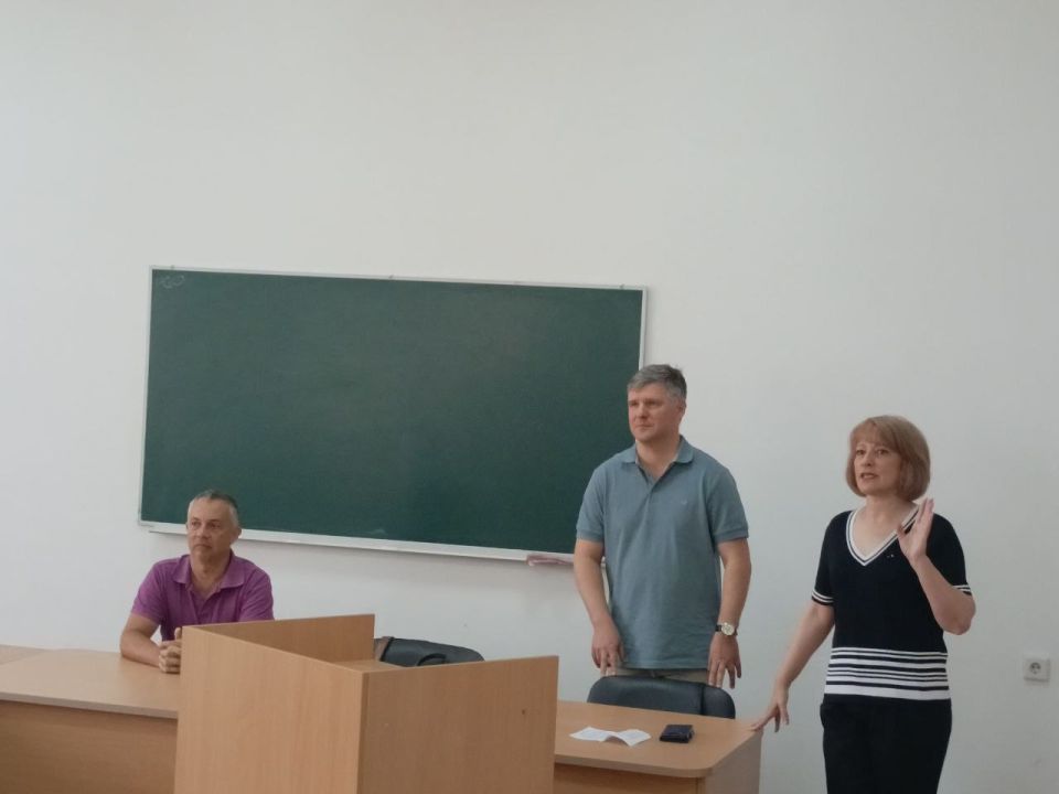 Эколого-биологический центр при поддержке Минобразования Крым совместно с Институтом биохимических технологий, экологии и фармации Крымского федерального университета имени В. И. Вернадского провел республиканский... Эколого-биологический центр при поддержке Минобразования Крым совместно с Институтом биохимических технологий, экологии и фармации Крымского федерального университета имени В. И. Вернадского провел республиканский...