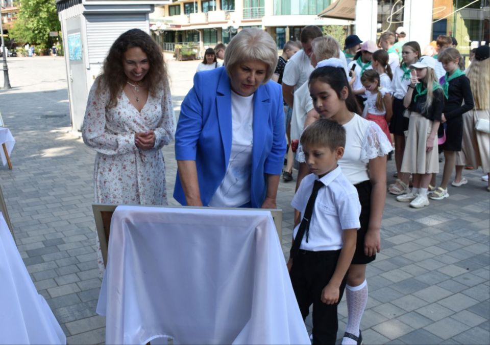 Галина Огнёва: Сегодня мы отмечаем день рождения Александра Сергеевича Пушкина — гения, чьи строки стали душой России Галина Огнёва: Сегодня мы отмечаем день рождения Александра Сергеевича Пушкина — гения, чьи строки стали душой России